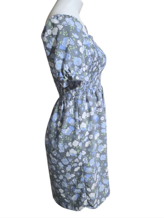 Loft Outlet Floral Smocked Dress Gray & Blue Size XS - Picture 3 of 10
